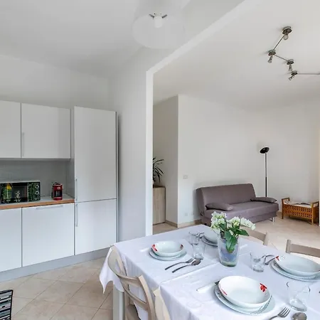 View Apartment *